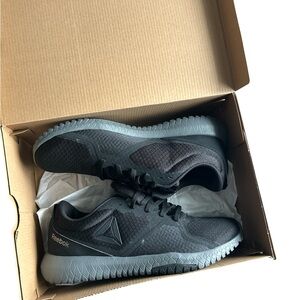 Reebok Men's Black and Gray Athletic Shoes